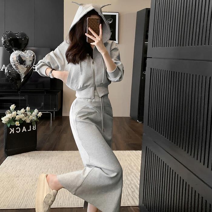 セットアップ 2点セット トップス スウェット スカート パーカー フーディー 長袖 ペンシル おしゃれ 大人 可愛い カジュアル ミモレ丈 きれいめ タイト 体型カバー 楽ちん シンプル 韓国 グレ