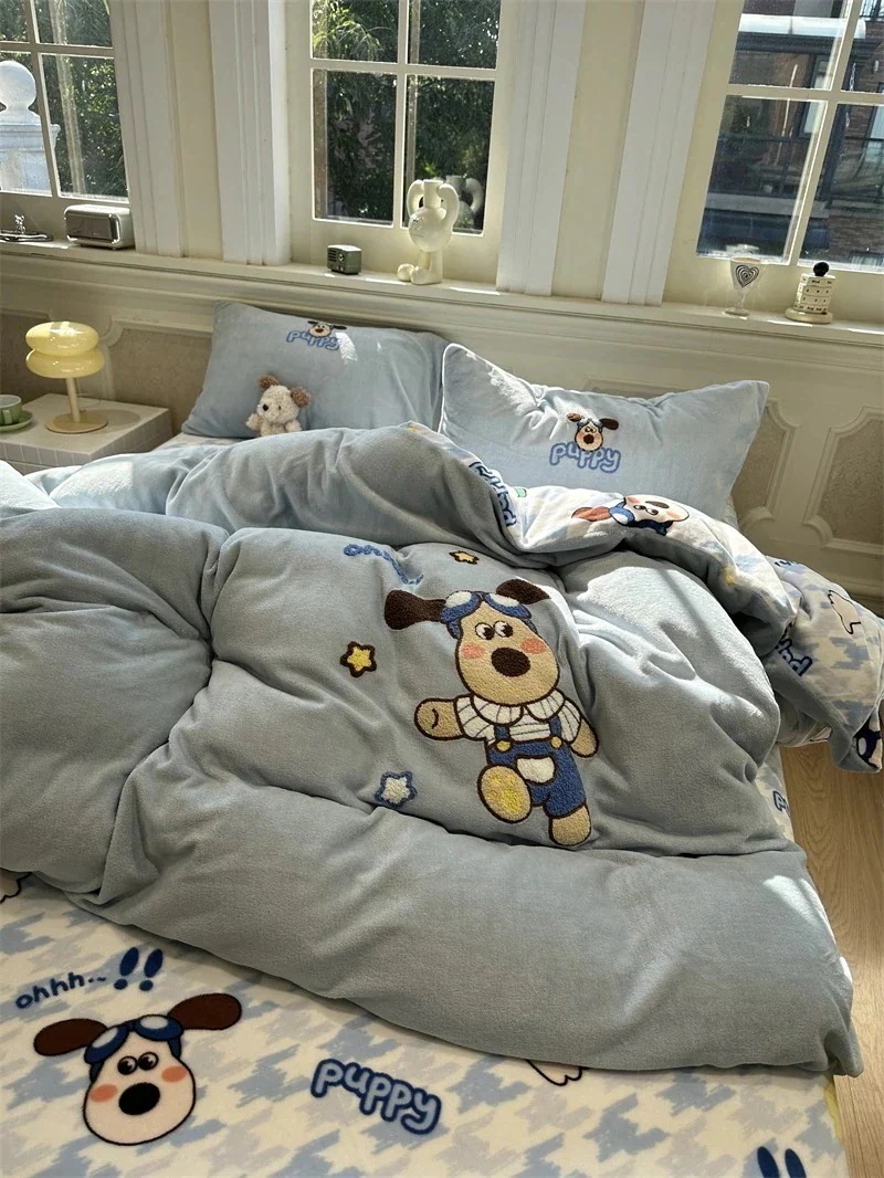 クリームブルー ミルクベルベットタオル 刺繍犬4枚セット ふんわり1.5m1.フランネル厚手であったか