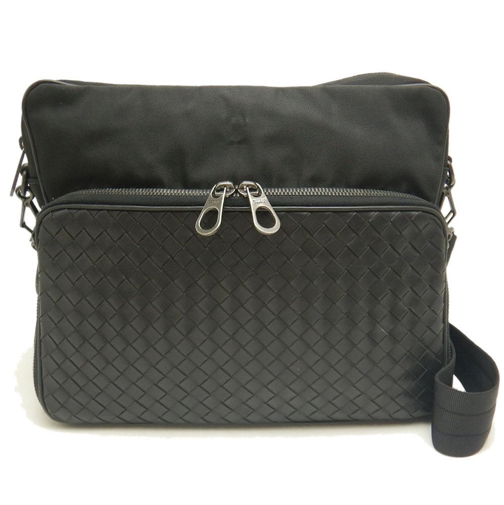 ショルダーバッグ イントレチャート レザー ブラック/252822【中古】 35,718円