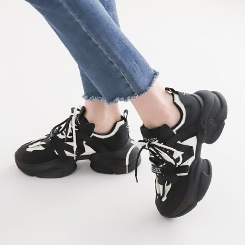 【Ninas Paris】ダブルレース5cmチャンキーヒールファッションスニーカー