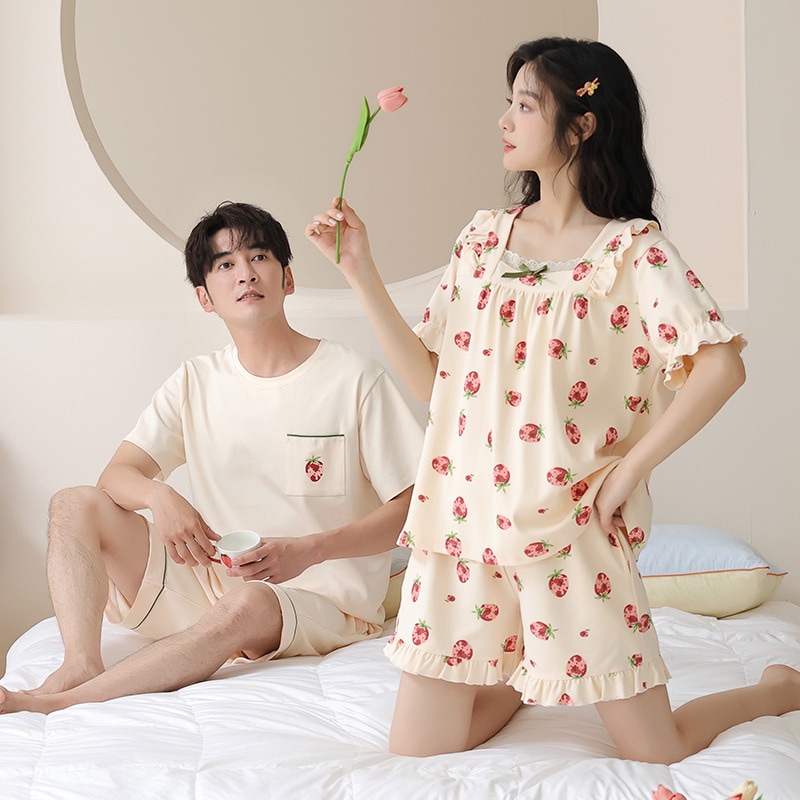 下着 ペアパジャマ なら部屋着 ばかりでなく近くのコンビニにも行けます