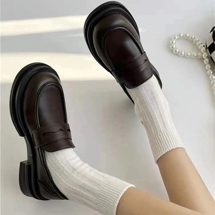 ハービー ベアローファー レディース ブリティッシュスタイル 丸頭 厚底 ローヒール オールマッチ ロリータ 小さめ 革靴 カジュアルシューズ 23