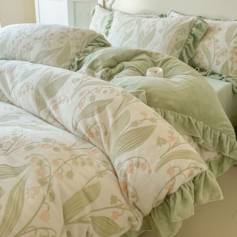 厚手の韓国ミルクベルベットレース4点セット冬用厚手フランス製彫刻ベルベット暖かいプラスベルベットベッドシーツキルトカバー 5,771円