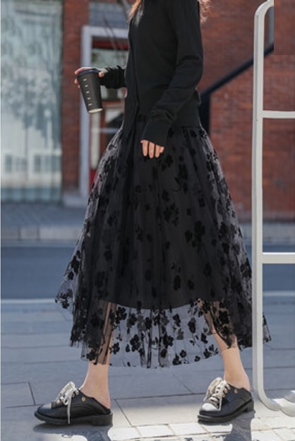 スカート ボトムス フレアスカート チュールスカート ミモレ丈 ロング丈 フレア セミフレア ワイド 刺繍 チュール シフォン 透け感 シースルー 大人可愛い きれいめ シンプル カジュアル おしゃれ