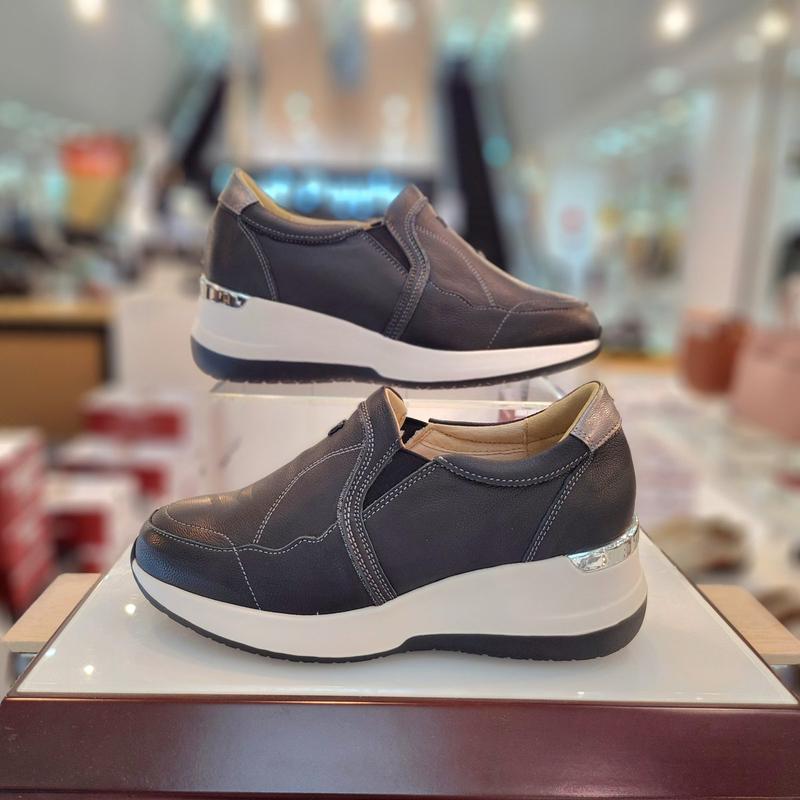 女性の足に優しい5cm軽量コンフォートスリッポン3fr482-G_CA