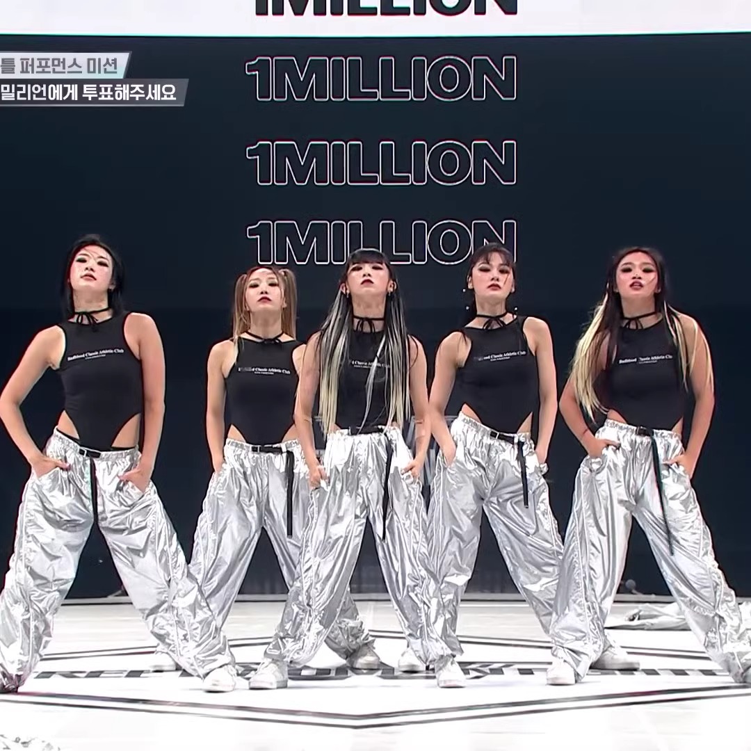 ジャズダンスダンスヒップホップjazzパフォーマンスストリートダンスパフォーマンスブライトシルバー長袖スーツ