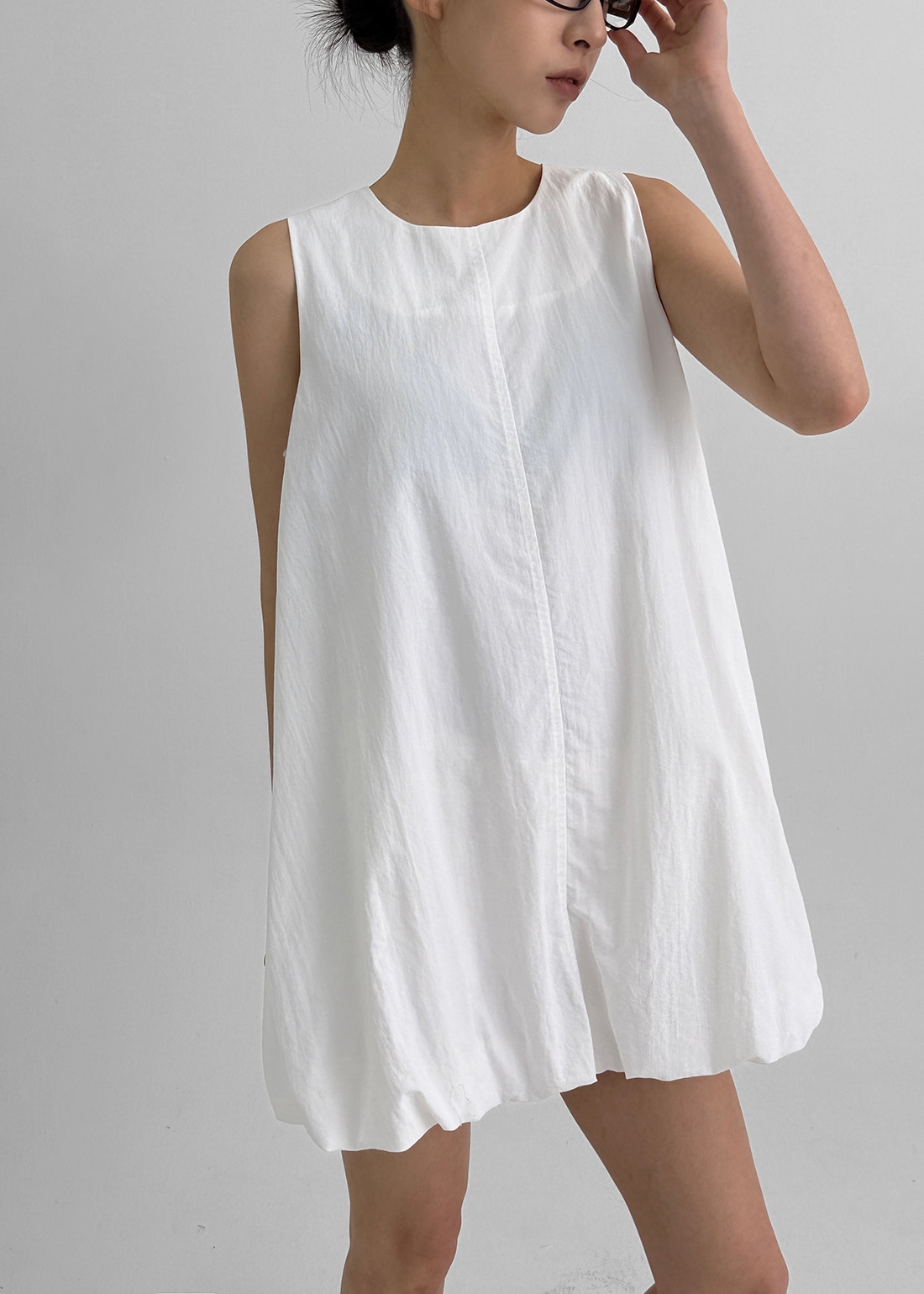 コバクナイロンバルーンミニワンピース