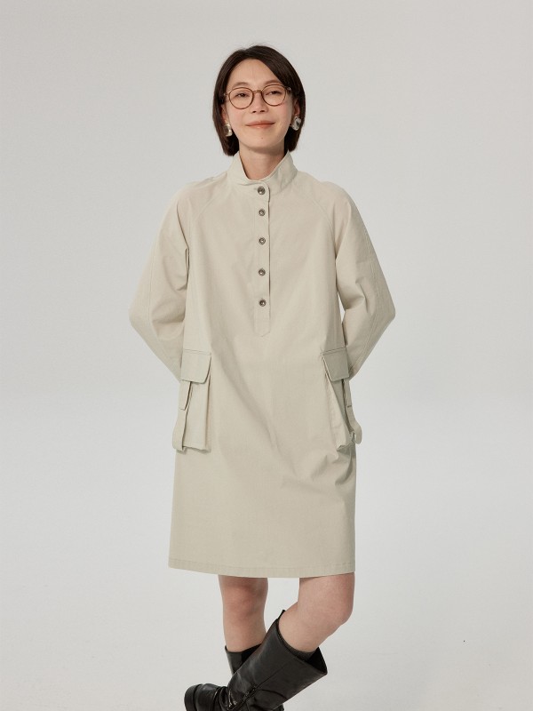 オモントエッグタルトホームレトロワークウェア長袖ワンピース春新作スタンドカラーゆったりカジュアルショートスカート