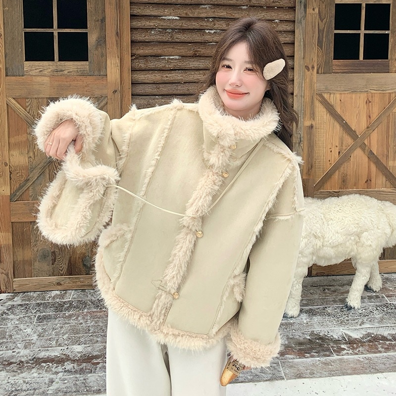 スタンドカラーラムファーオールインワンジャケット2024年新作厚みのあるホーンボタンプラッシュトップ