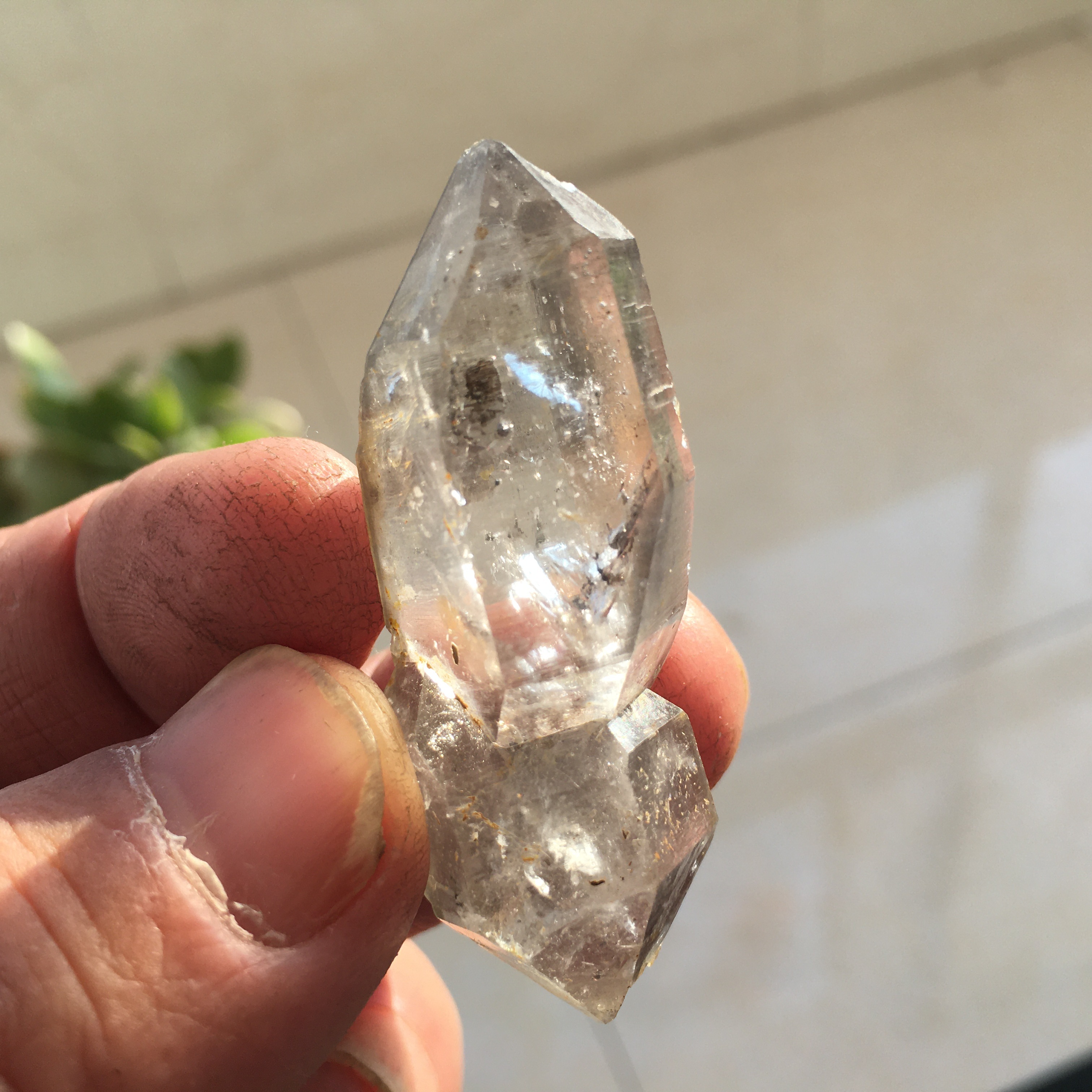 天然原石奇石，天然水晶 21g