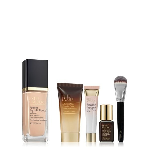 Estee Lauder 1月 フューチャーリストファンデーションセット(+デラックス3種ブラシ贈呈) (贈呈なくなり次第終了) 9,562円