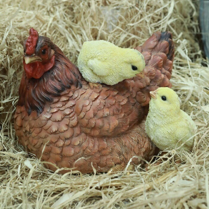 かわいい 置物 動物 鶏の親子 ニワトリ おしゃれ ガーデン インテリア トイレ オブジェ 可愛い プレゼント 北欧 玄関 雑貨 動物 モダン 面白い 庭 ギフト 屋外 家 リアル 玄関先 卓上 ガー
