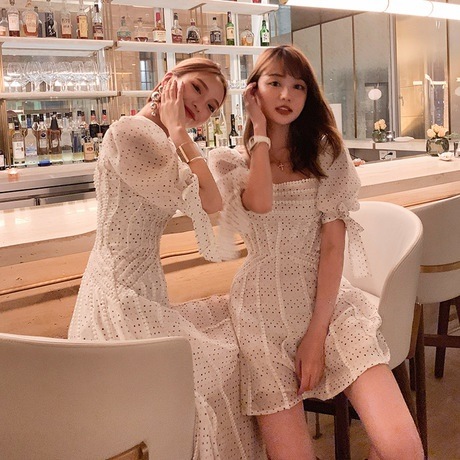 網目の赤いワンピース夏のシャボンの袖は復古レースがレースのスカートの女装をつなぎ合わせる