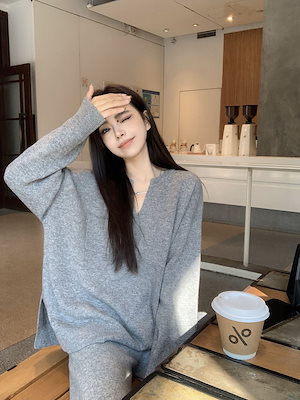 今週まで.値.引.きセットアップ Vネックセーターセット 秋冬 正規品 ゆったりおしゃれなニットワイドパンツツーピース