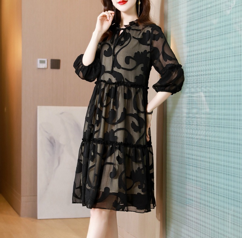 大人かわいい レディース 母親 ロング 母 花 七分袖 50代 美人 40代 ファッション 大きいサイズ きれいめ ミモレ丈 ワンピース 30代 上品 ロング丈 ティアード 春 おしゃれ フレアワンピ