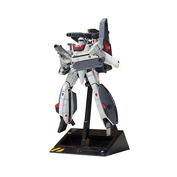 Strike Valkyrie Battroid Hikaru Ichijo Macross VF-1S 1:100 Scale Model Kit 並行輸入品