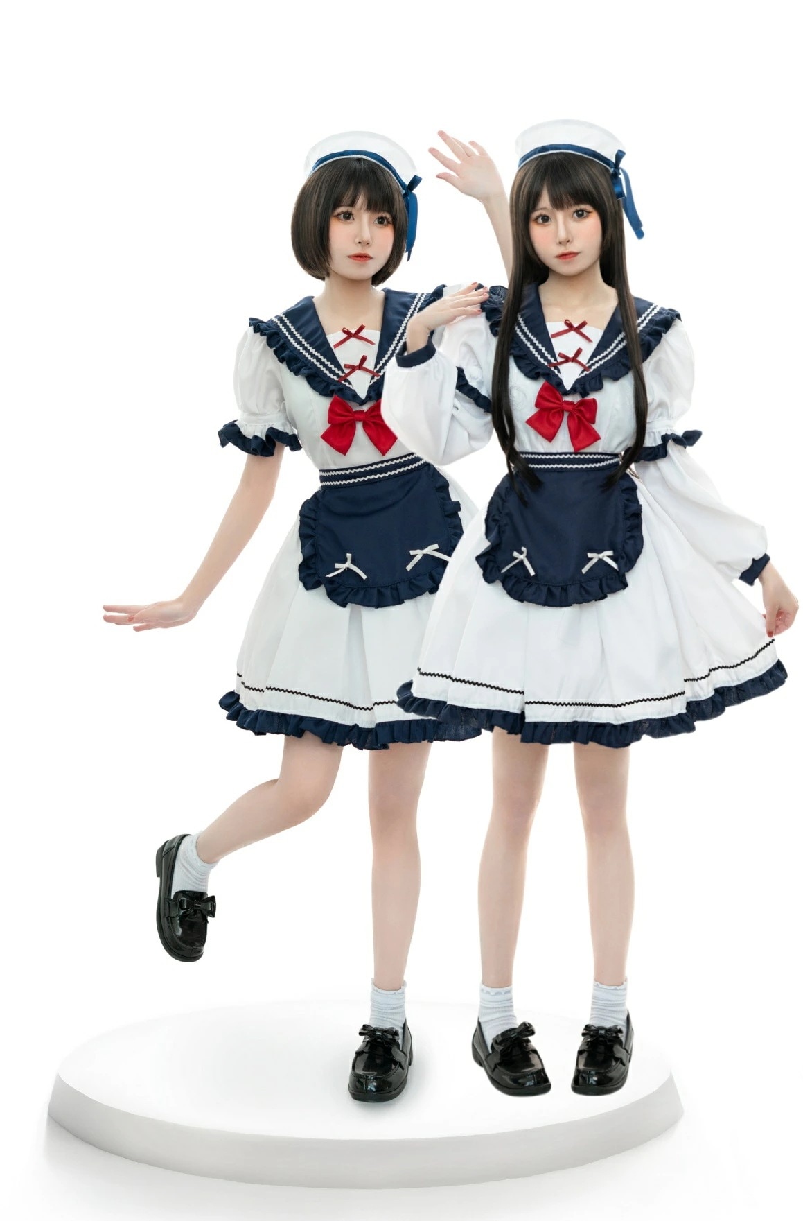 【新作登場 最安値】白x紺 メイド衣装 4点5点セット レディース舞台衣装 ハロウィン コスプレ衣装 半袖 接ぎ袖 メイドドレス ワンピース エプロン 蝶結び 帽子 舞台劇 オペラ コスチューム 演