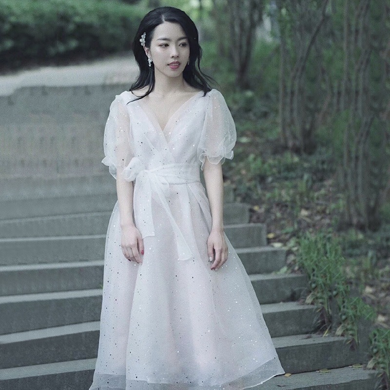 ウェディングドレス 大きいサイズ 二次会 結婚式 花嫁 ブライダル キラキラ 演奏会 披露宴 フォーマル 前撮り ロングドレス ウエディングドレス Vネック 発表会 コンサート パーティードレス おし