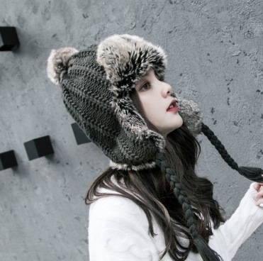 アクセサリー 帽子 ニット帽 切り替えデザイン もこもこ モコモコ ふわふわ 編み込み ぽんぽん かわいい 可愛い カジュアル おしゃれ お洒落 かっこいい レトロ 可愛い 女子 4,771円