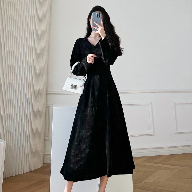 レトロ エレガント シンプル フレンチ 英国スタイル ワンピース ワンピドレス ミモレ ミモレ丈 ミディアム丈 ミドル ミドル丈 袖あり 長袖 Vネック スクエアネック 襟なし Aライン かわいい