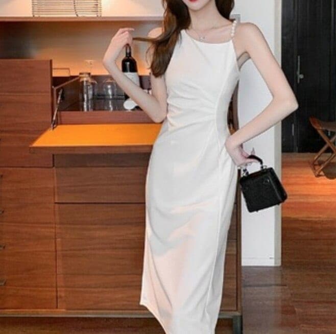 ワンピース ドレス レディース 膝丈 ノースリーブ パール エレガント 個性的 かわいい 大人可愛い きれいめ シンプル 大人 上品 おしゃれ 無地　夏 パーティー デート ホワイト レッド ブラック