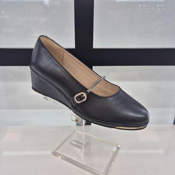 HC11 シープスキン婦人靴 D3M9U5V1319 (44355331)