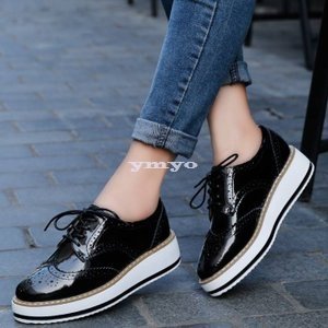 プラットフォームシューズ 厚底 ローファー レースアップ エナメル スクエアトゥ パンチングレザー 靴紐 編み上げ ボリュームヒール 大人カジュアル レディー…