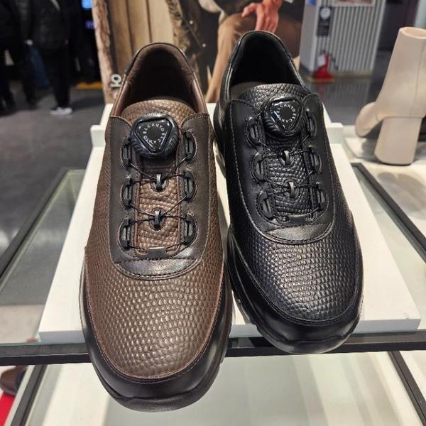 HC06 ダイヤル軽量シューズ LCMC55U61319 (45726677)