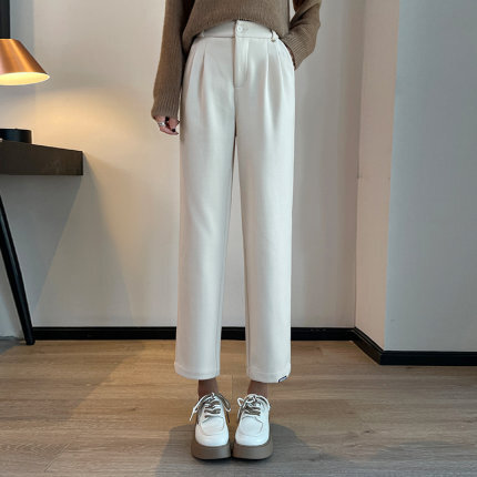 ボトムス パンツ デート ワイドパンツ ハイウエスト かわいい 大人可愛い きれいめ シンプル カジュアル 大人 上品 おしゃれ お洒落 主役級 存在感 春 秋 冬 10代 20代 30代 レディース