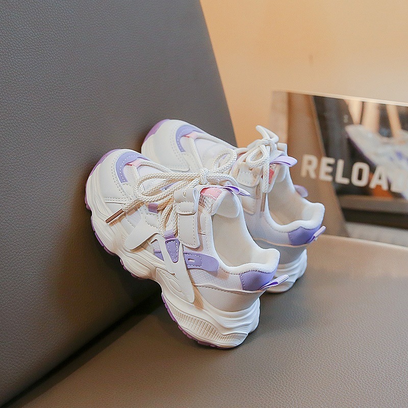 男の子ベルベットスポーツシューズ2024秋冬新作子供靴滑り止め暖かいお父さん靴女の子カジュアルシューズ