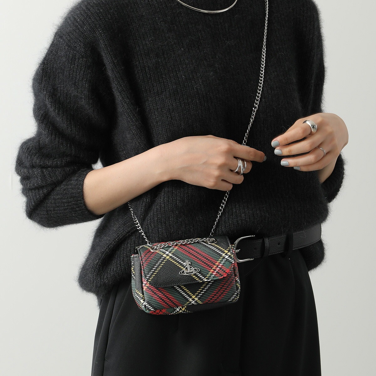 Vivienne Westwood ヴィヴィアンウエストウッド ショルダーバッグ SMALL PRUSE CHAIN 5C01000CW S0022 レディース オーブ タータンチェック 鞄 N30