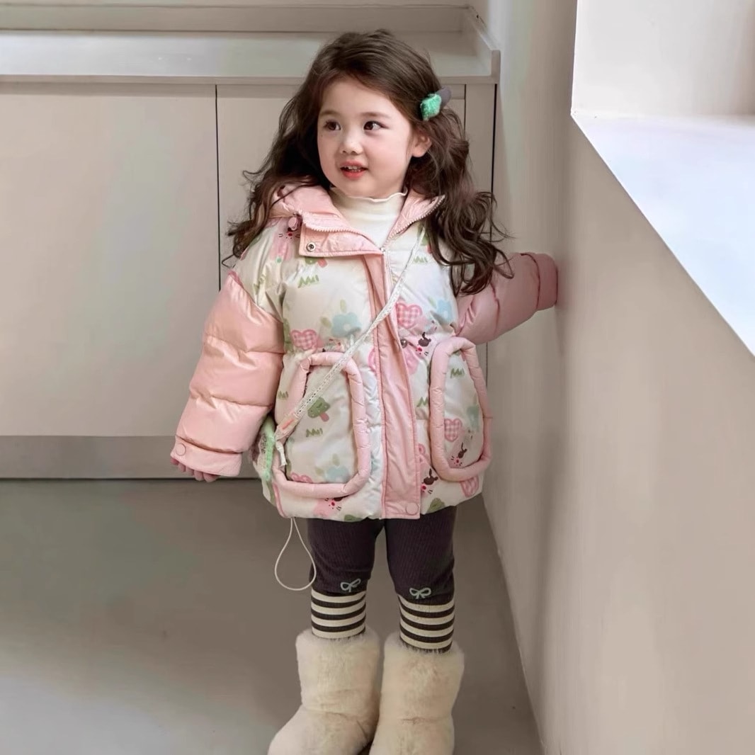 子供用ダウンジャケット韓国版冬つづり色小花柄連帽ミディアムダウンジャケット女の子90ホワイトダックダウン