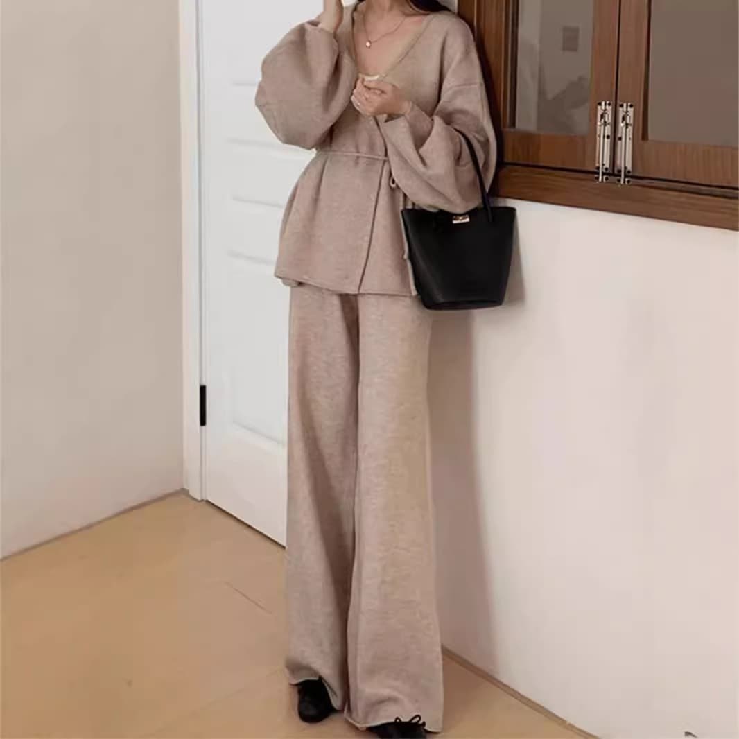 2024秋の新作ファッションアメリカンレトロなけだるい風ニットスーツカーディガンコートワイドパンツ2点セット