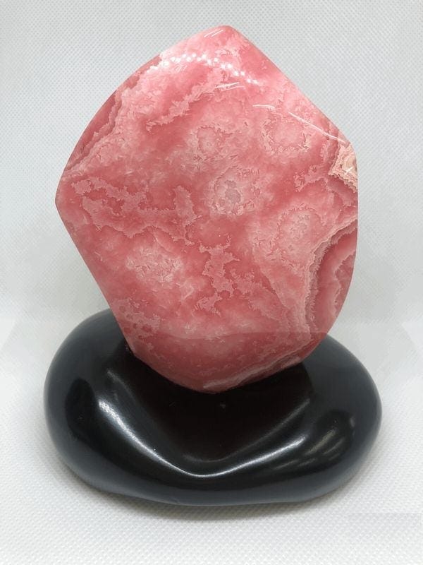 オブジェ 置き物 インテリア雑貨 家具 インテリア 天然石 置き石 ロードクロサイト 台座付き