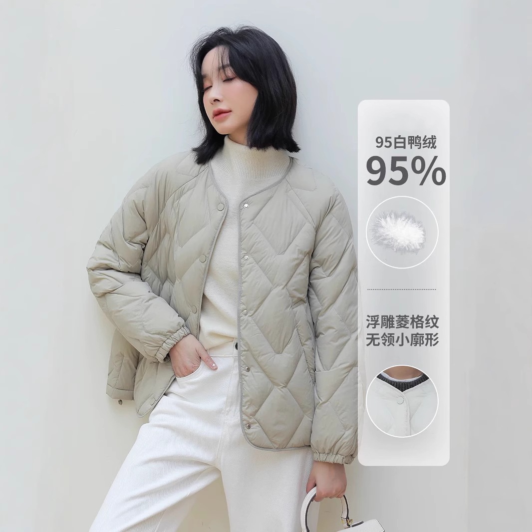 95 ベルベットダイヤモンドライト薄型ダウンジャケット女性のハイエンドショートスタイル 2025 新しい秋と冬の暖かい小さなライナー薄型ジャケット