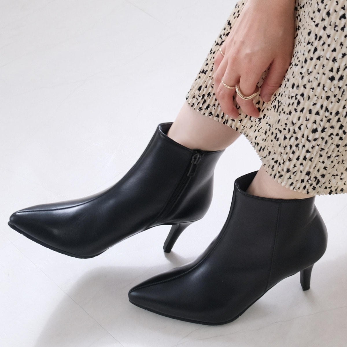 ポインテッドトゥブーツ日本製本革 レディース