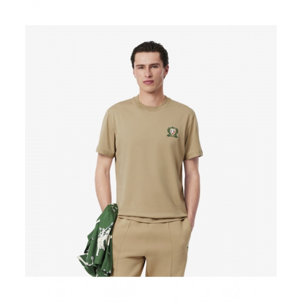 LACOSTE メンズ MIF バッジショートスリーブ T シャツ [ベージュ] 10,630円