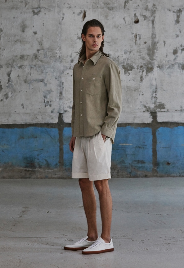 リネン シャツ ライトカーキ シャツ