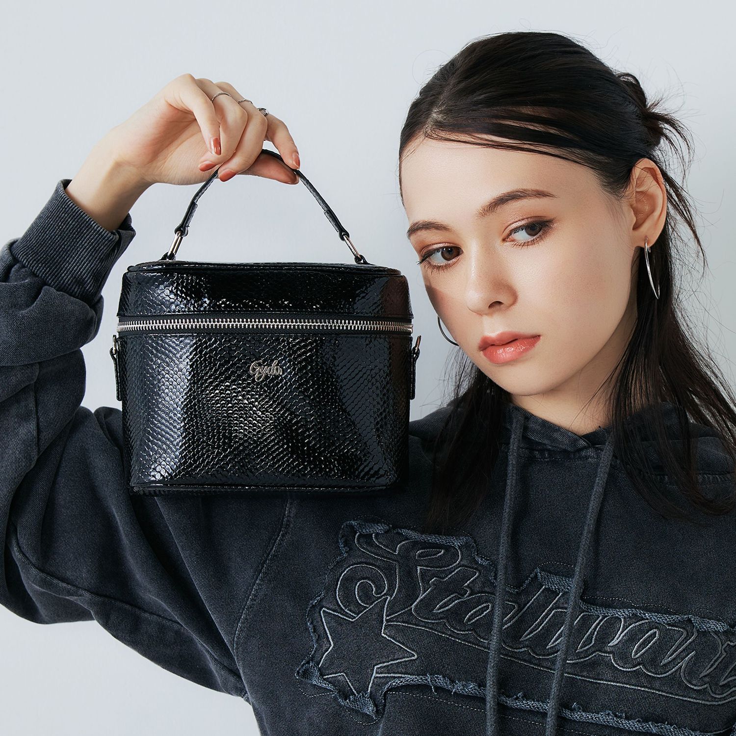 PYTHONEMBOSS バニティバッグ レディース ブランド パイソン ヘビ柄 蛇 GY-B365