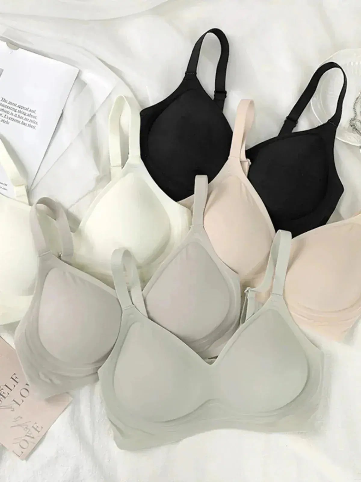 【20点セット】メガ割補正下着 人気ブラ 25 新作 傷のない下着大きな胸が小さく見える胸が集まって副乳を収める垂れ防止ゼリー引き上げブラジャー 一瞬で引き締まる補正下着