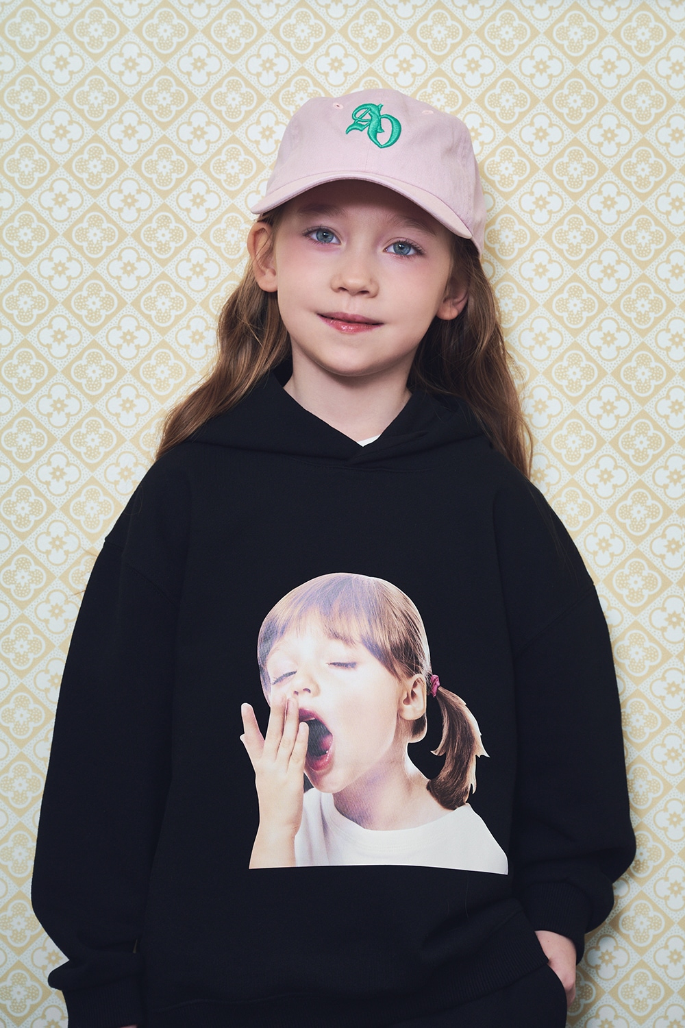 KIDS BABY FACE YAWN HOODIE