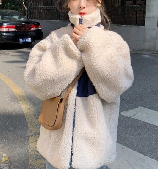 コート/ボアジャケットボアブルゾン ジャケット秋冬 レディース　メンズ