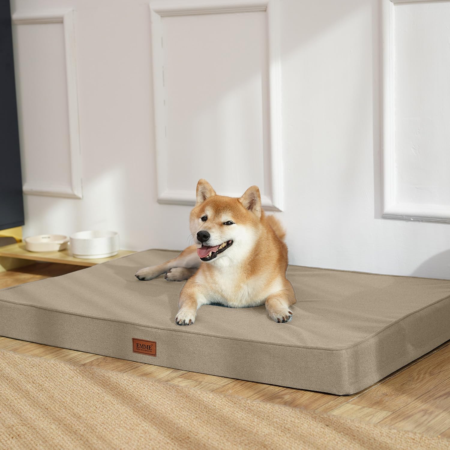EMME 犬 ベッドクッション 防水 ペットベッド ペットマット 犬用ベッド 洗える さらさら 通気性 蒸れにくい 高反発 高齢犬 子犬 猫 多頭飼い 取り外せるカバー 滑り止め オールシーズン 中型