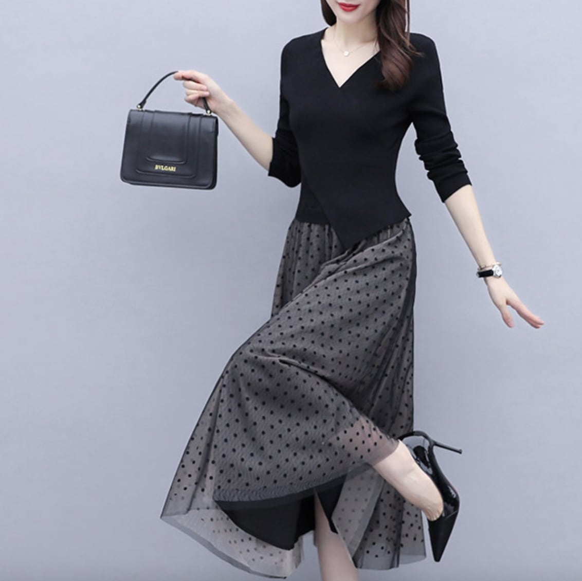 ワンピース デート フレアワンピース ミモレ ミモレ丈 袖あり 長袖 Vネック 透け感 シースルー かわいい 大人可愛い きれいめ シンプル カジュアル 大人 上品 おしゃれ お洒落 主役級 存在感