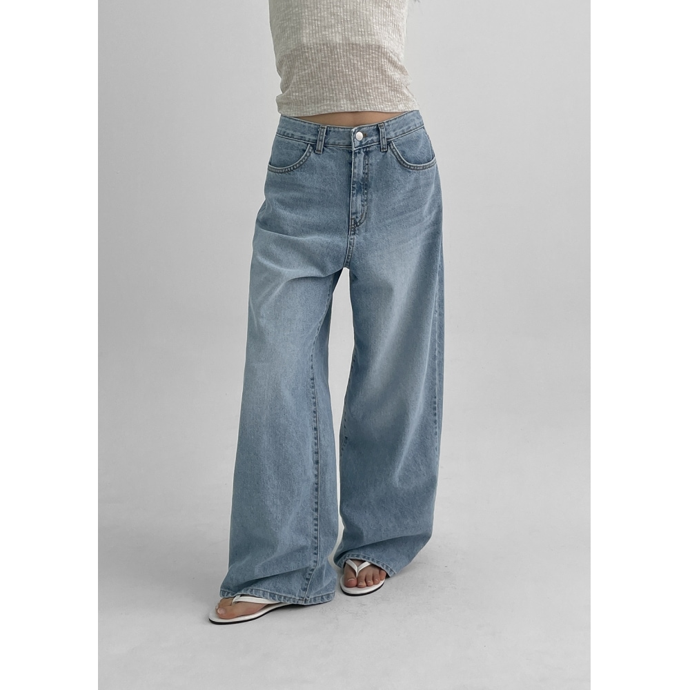 ブラックアップデコバワイドデニムパンツ