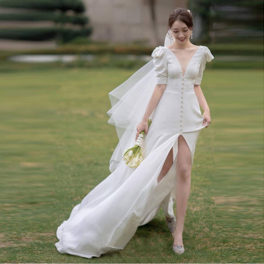 ウェディングドレス 二次会 結婚式 ブライダル ロングドレス サテン 前撮り スリット 海外挙式 花嫁 リゾートウェディング 記念撮影 ガーデンウエディング