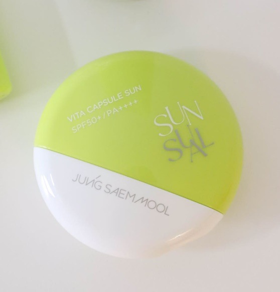 ジョン泉水 サンシュアル ビタカプセル線