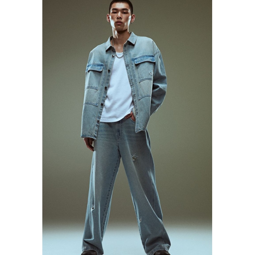 H&M ワイドジーンライトデニムブルー 8,444円