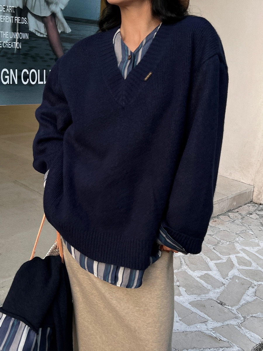 2024レディースゆったりダラダラシニア感覚の偽ツーピースジャンパー女性秋冬新作モデル