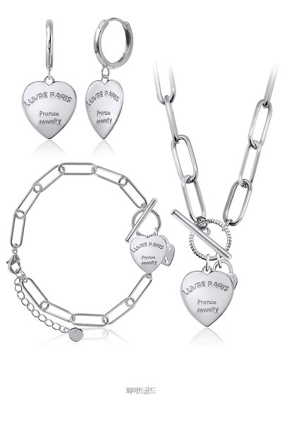 Qoo10] LUVRE PARIS ハートネックレスセット : 腕時計・アクセサリー